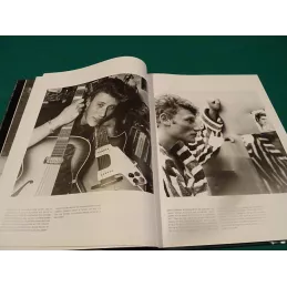 ALBUM JOHNNY HALLYDAY LES PHOTOS COLLECTORS RACONTEES PAR FABIEN LE COEUVRE ANNEE 2003