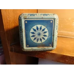 BOITE FARINE 7CM X7CM X11.70CM