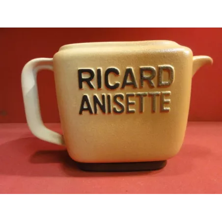 1 PICHET RICARD ANISETTE  1 LITRE