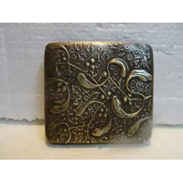 BOITE  A CIGARETTES 9CM X9CM