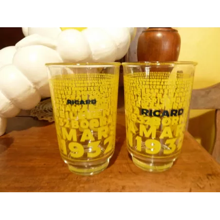 2 VERRES RICARD  LEHANNEUR LES  90 ANS  BORN A MARSEILLE 27CL  LES 2 MODELES