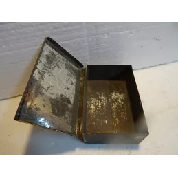 BOITE  CIGARETTES  ARMY &NAVY 14.50CM X9.50CM X5.50CM