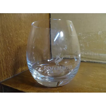 6 VERRES COGNAC REMY MARTIN  HT 9CM