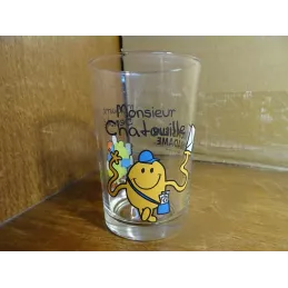 1 VERRE MADAME BEAUTE ET MONSIEUR CHATOUILLE HT 9.80CM