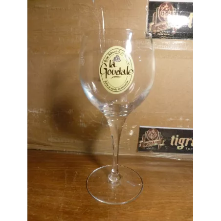 1 VERRE LA GOUDALE  25CL HT 19.50CM