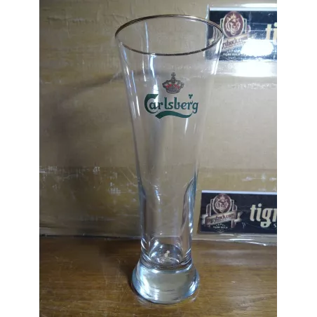 6 VERRES CARLSBERG 30CL HT 20CM