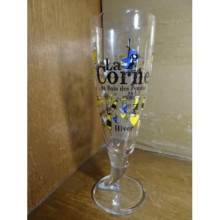 1 VERRE LA CORNE DU BOIS DES PENDUS 25CL HT. 21.50CM