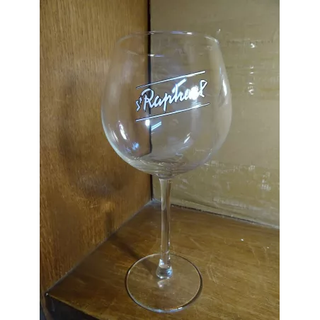 6 VERRES SAINT RAPHAEL  45/50CL HT.21.50CM