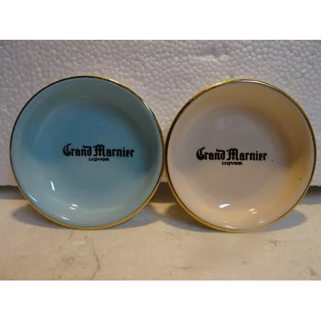 2 COUPELLES  GRAND MARNIER  DIAMETRE 9.80CM