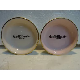 2 COUPELLES  GRAND MARNIER  DIAMETRE 9.80CM