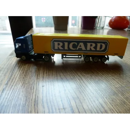 CAMION RICARD  LONGUEUR 19CM