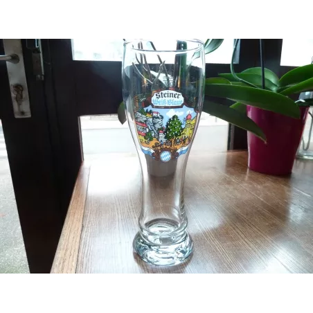 1 VERRE STEINER 50CL HT 23.30CM