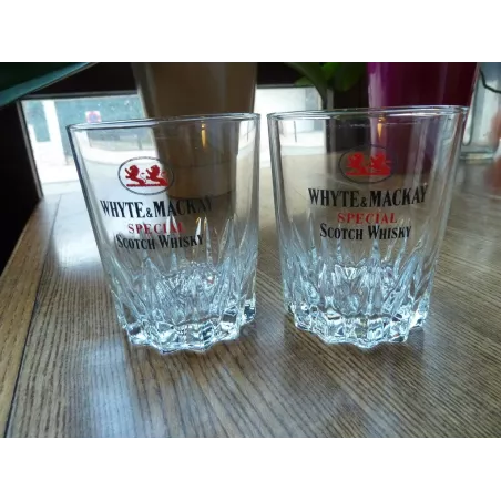 2 VERRES WHYTE&MACKAY 22CL HT.9.20CM