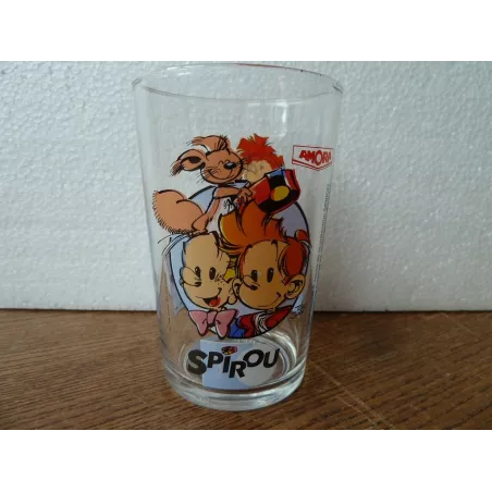 1 VERRE AMORA  SPIROU  HT 10CM