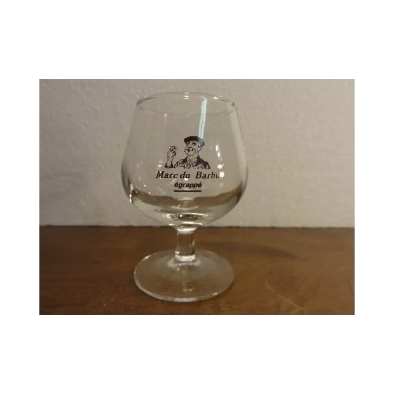 10 VERRES MARC DU BARBU  8/10CL