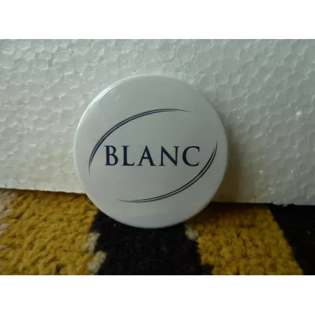 BADGE BLANC KRONENBOURG DIAMETRE 3.70CM