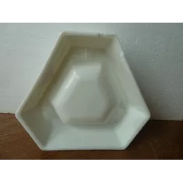 CENDRIER APOLLINARIS 17CM X17CM X17CM HT .5.70CM