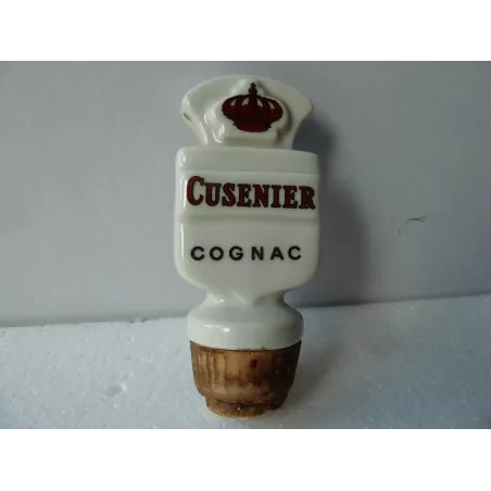 DOSEUR  CUSENIER COGNAC EN PORCELAINE