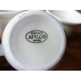 6 TASSES A CAFE  EN PORCELAINE 8CL