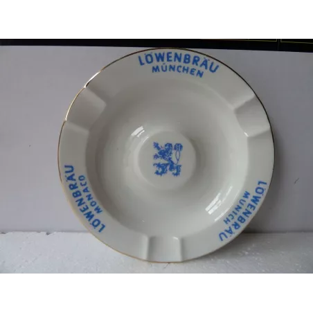 CENDRIER  LOWENBRAU  MONACO  DIAMETRE 16CM