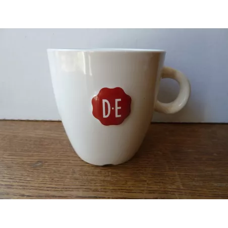 6 MUGS A CAFE D.E BLANC 25CL HT 9CM