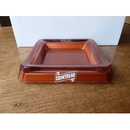 CENDRIER  COINTREAU 20.50CM X20.50CM