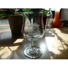 1 VERRE STELLA ARTOIS 25CL HT 15.70CM