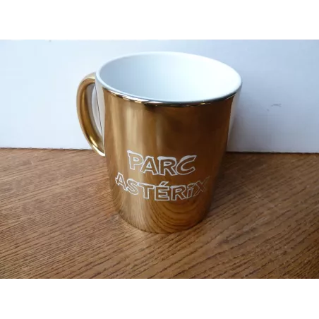 MUG PARC ASTERIX  IDEFIX  HT 9.70CM