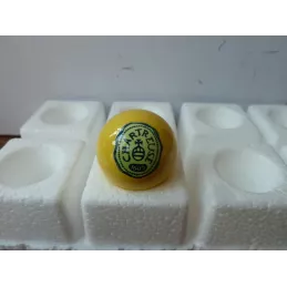 COCHONNET CHARTREUSE EN BUIS  JAUNE