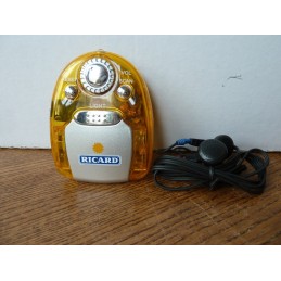 RADIO RICARD  AVEC ECOUTEURS