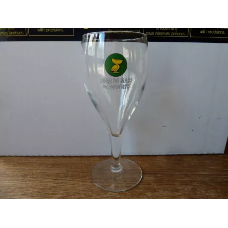 1 VERRE PELFORTH 25CL HT 17.90CM  BIERE DE MARS