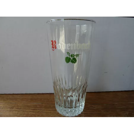 1 VERRE RODENBACH 33CL HT.15.70CM