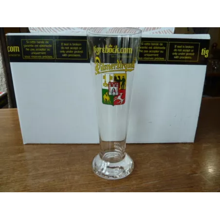 1 VERRE PILSNER URQUELL  40CL HT 22.30CM