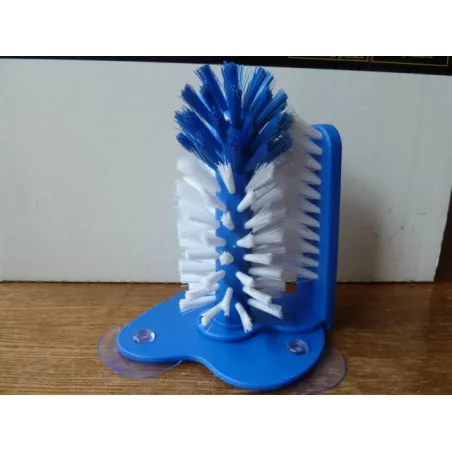 UN LAVE VERRE  A BIERE HT 18CM