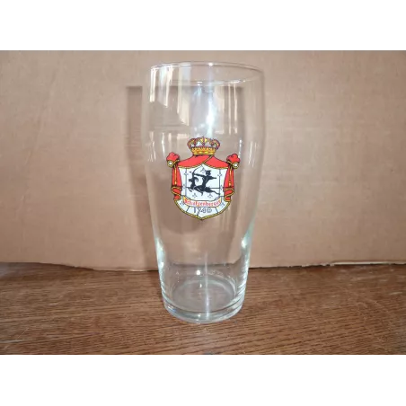 1 VERRE SCHUTZENBERGER 25CL HT. 13.40CM