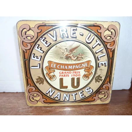 BOITE LEFEVRE -UTILE NANTES 23.20CMX21.70CMLX7.50CM
