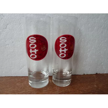2 VERRES SOHO 22CL HT 15.20CM
