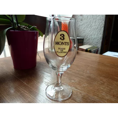 1 VERRE 3 MONTS 25CL HT 18.30CM