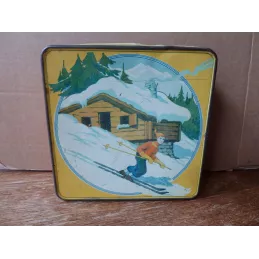 BOITE  BISCUIT BRUN LE SKIEUR  15.30CMX15.30CMX6CM