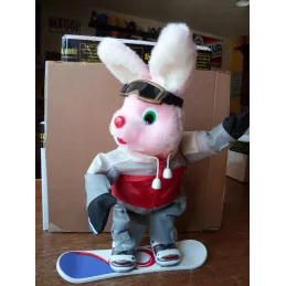 LAPIN DURACELL SNOWBOARD BUNNY  HT 38CM