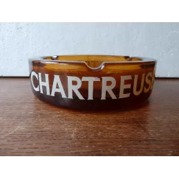 CENDRIER CHARTREUSE  EN OPALINE  DIAMETRE 14.70CM