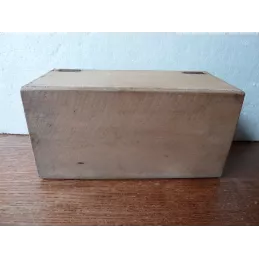 BOITE  DE CHOCOLAT DE L'UNION  20CM X10CM HT 9.50CM