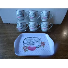 6 TASSES  A CAFE  MACARONS &CUPCAKES