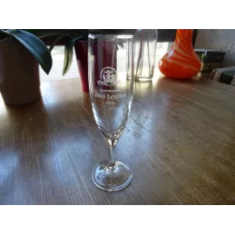 6 FLUTES CHAMPAGNE  ABEL LEPITRE  HT 17.80CM