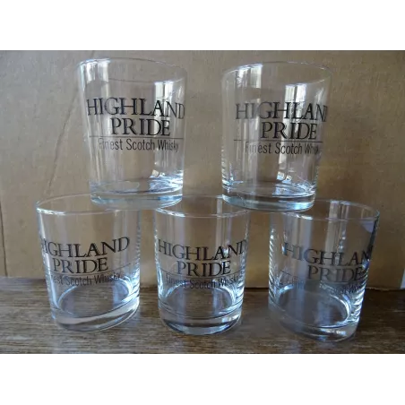 5 VERRES HIGHLAND PRIDE 16/18CL HT 8.20CM