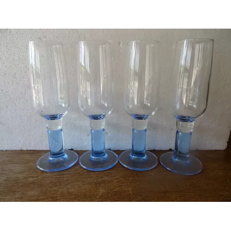 4 FLUTES 18CL HT 19CM