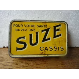 BOITE A CARTES  SUZE  EN TOLE  9.50CM X6CM