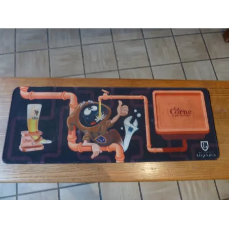TAPIS  LA CORNE DU BOIS DES PENDUS  59CM X21.50CM