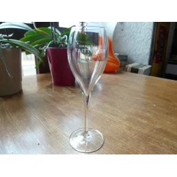 6 FLUTES CHAMPAGNE TAITTINGER 15CL HT 19.40CM
