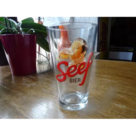 1 VERRE SEEF BIER 33CL HT 14.70CM
